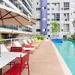 TH1603 - Studio lindo no 16 andar, localizado no Setor Bueno - WIfi- Garagem - Mobiliado