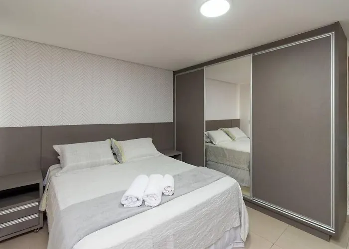 TH1603 - Studio lindo no 16 andar, localizado no Setor Bueno - WIfi- Garagem - Mobiliado